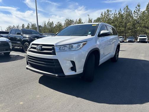 2018 Toyota Highlander LE I4