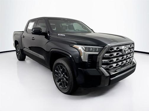 2025 Toyota Tundra Hybrid Platinum