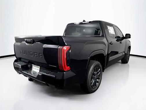 2025 Toyota Tundra Hybrid Platinum