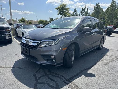 Modern Steel Metallic 2018 Honda Odyssey EX-L