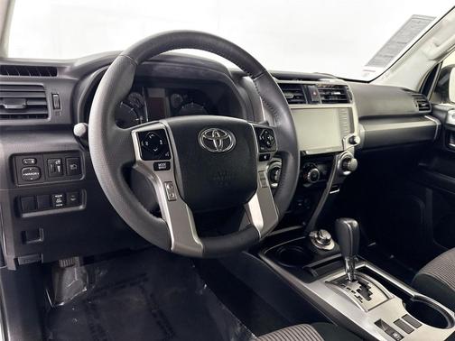 Ice Cap 2024 Toyota 4Runner SR5