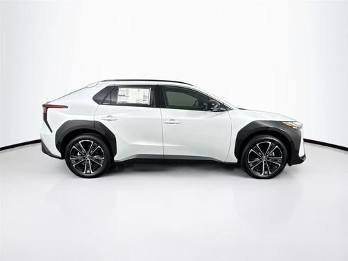 2025 Toyota bZ4X Limited