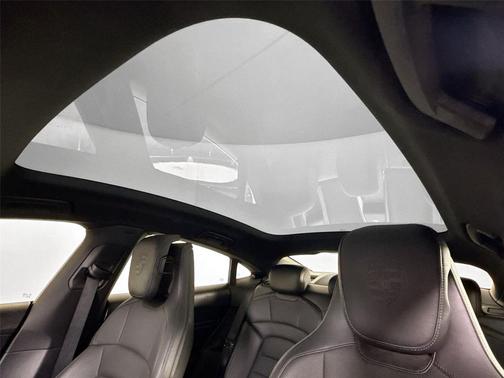 2021 Porsche Taycan 4S