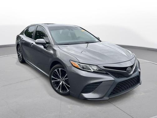 Predawn Gray Mica 2018 Toyota Camry SE