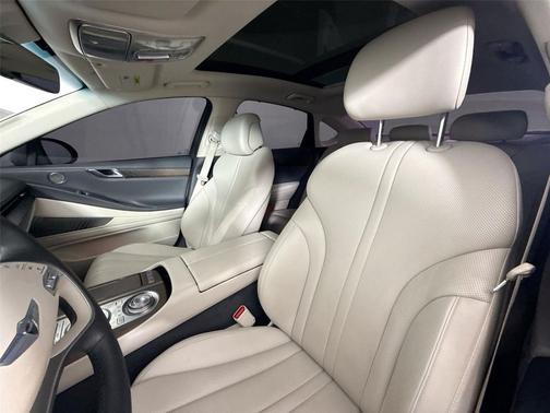 2022 Genesis G80 2.5T RWD