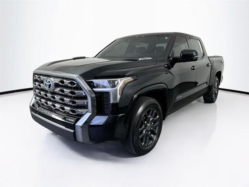 2024 Toyota Tundra Hybrid Platinum