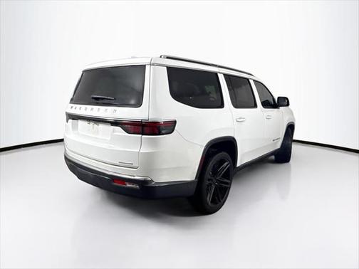 2022 Jeep Wagoneer Series III 4x4