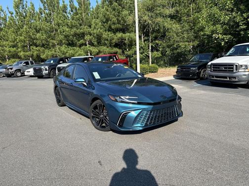 Ocean Gem 2025 Toyota Camry XSE
