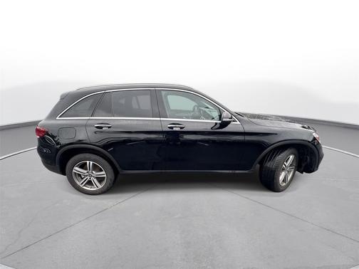 Black 2022 Mercedes-Benz GLC 300 Base