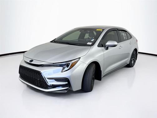2024 Toyota Corolla Hybrid SE