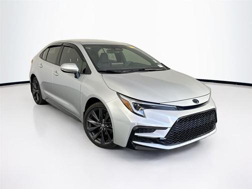 2024 Toyota Corolla Hybrid SE
