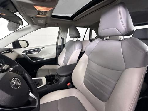 Magnetic Gray Metallic 2020 Toyota RAV4 XLE Premium