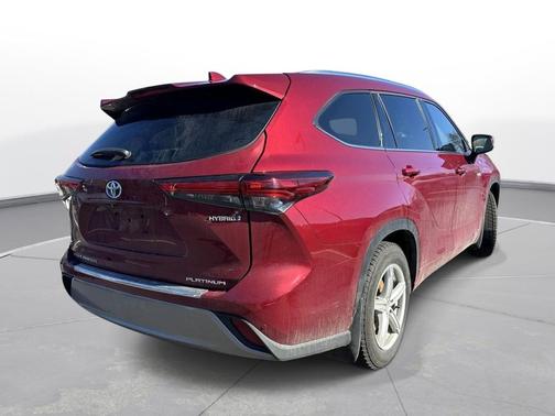 2021 Toyota Highlander Hybrid Platinum