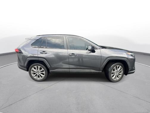Magnetic Gray Metallic 2022 Toyota RAV4 XLE Premium