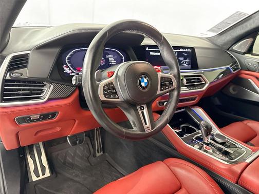 Mineral White Metallic 2021 BMW X5 M Base