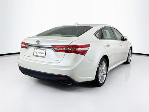 2014 Toyota Avalon Limited