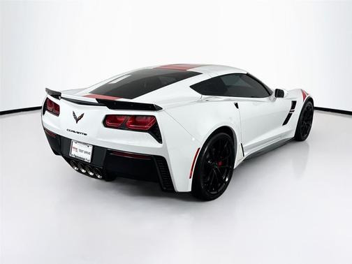 Arctic White 2018 Chevrolet Corvette Grand Sport