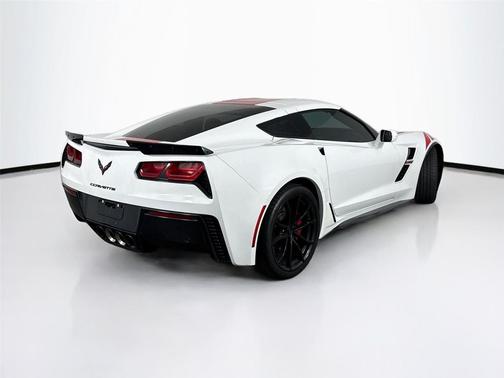 Arctic White 2018 Chevrolet Corvette Grand Sport