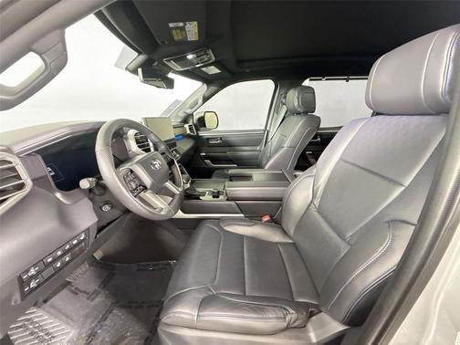 2024 Toyota Tundra Hybrid Platinum