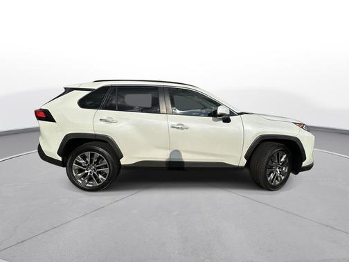 2020 Toyota RAV4 Limited