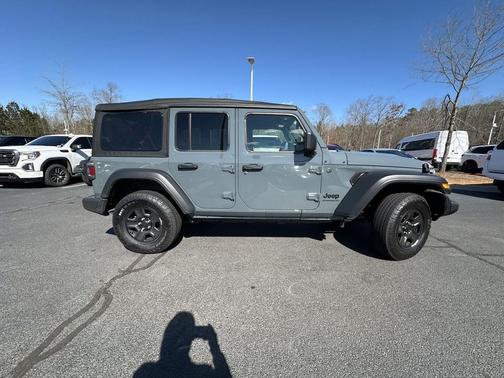 2026 Jeep Wrangler Sport