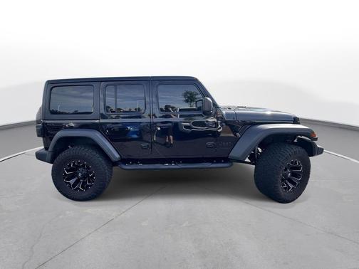 Black Clearcoat 2020 Jeep Wrangler Unlimited Sport Altitude