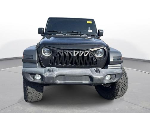 Black Clearcoat 2020 Jeep Wrangler Unlimited Sport Altitude