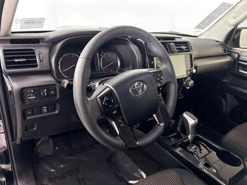 2021 Toyota 4Runner TRD Off Road