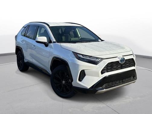 Wind Chill Pearl 2023 Toyota RAV4 Hybrid SE