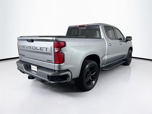Sterling Gray Metallic 2023 Chevrolet Silverado 1500 RST
