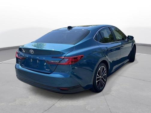 Ocean Gem 2025 Toyota Camry XLE