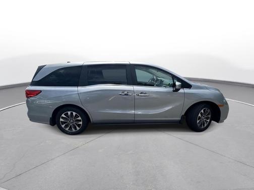 Lunar Silver Metallic 2023 Honda Odyssey EX-L