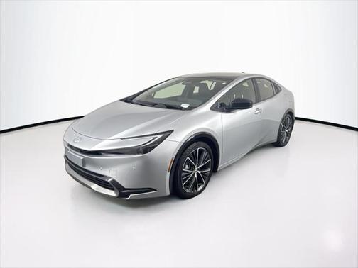 2024 Toyota Prius XLE