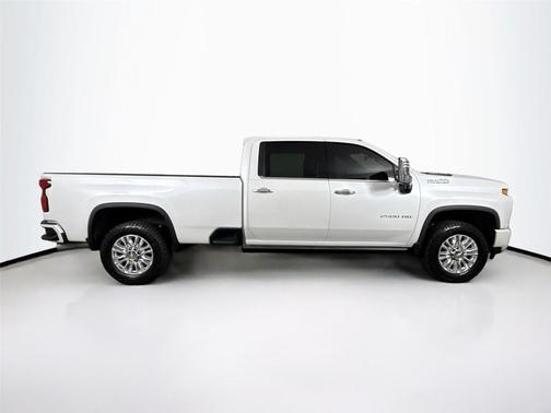 2022 Chevrolet Silverado 2500 High Country