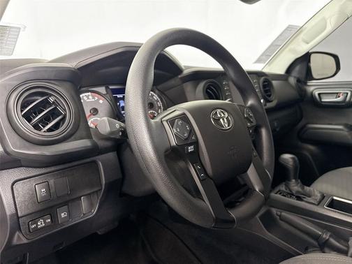 White 2022 Toyota Tacoma SR