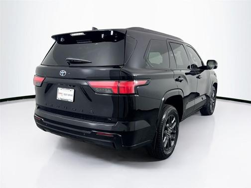 2023 Toyota Sequoia Platinum