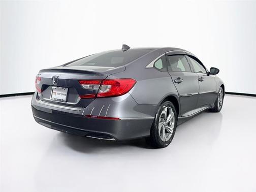Lunar Silver Metallic 2019 Honda Accord EX