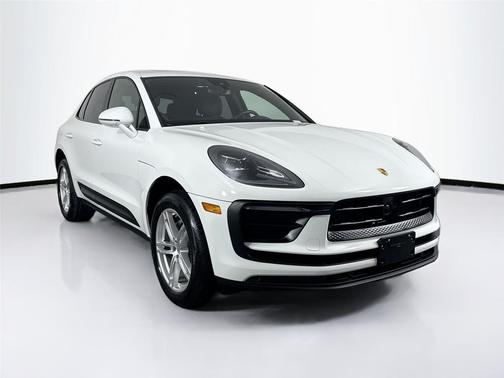 2024 Porsche Macan T