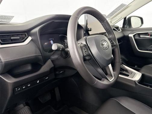 Magnetic Gray Metallic 2025 Toyota RAV4 XLE Premium