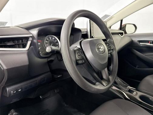 Barcelona Red Metallic 2020 Toyota Corolla LE
