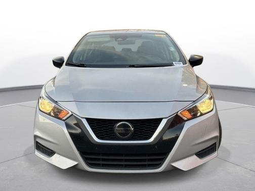 2021 Nissan Versa 1.6 S