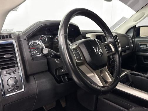 2016 RAM 1500 Laramie