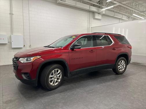 2021 Chevrolet Traverse LT Cloth