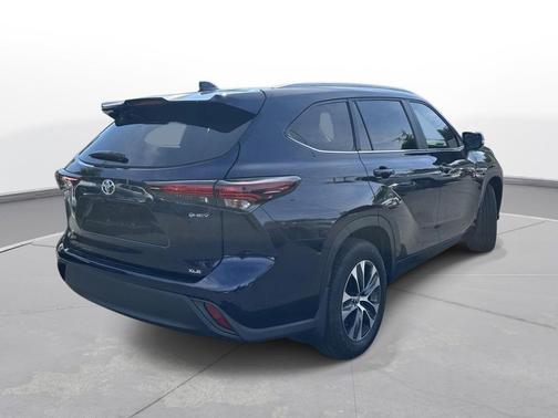 Blueprint 2025 Toyota Highlander Hybrid XLE