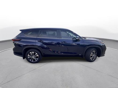 Blueprint 2025 Toyota Highlander Hybrid XLE