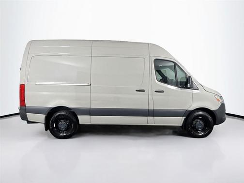 2023 Mercedes-Benz Sprinter 2500 Standard Roof