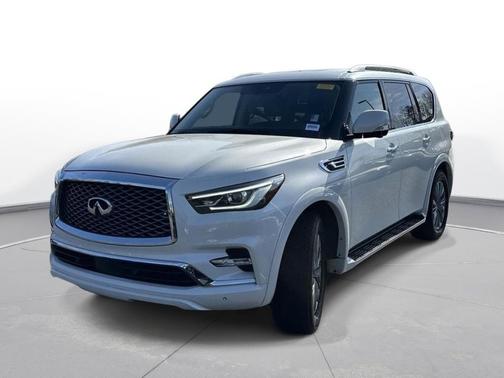 2021 INFINITI QX80 Luxe