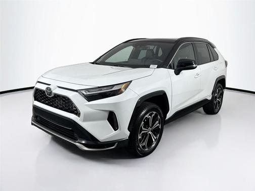 2025 Toyota RAV4 Hybrid SE