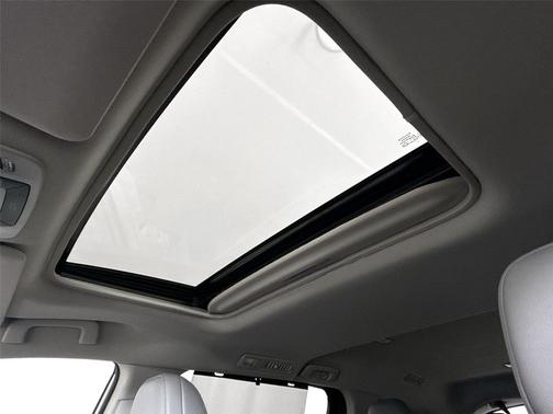 Celestial Silver Metallic 2023 Toyota Sienna Limited