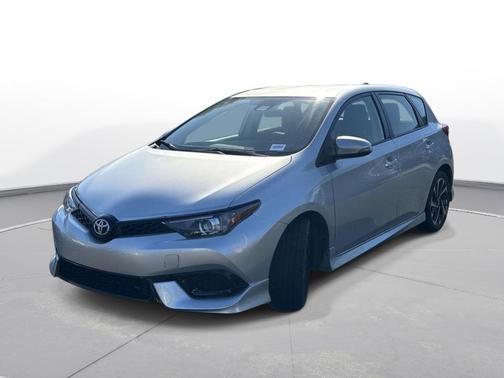 Classic Silver Metallic 2018 Toyota Corolla iM Base